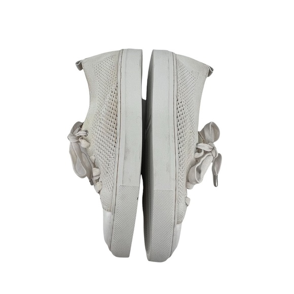 Banana Republic White Lace Up Perforated Sneakers Size 6 1/2 Women’s - Picture 6 of 9